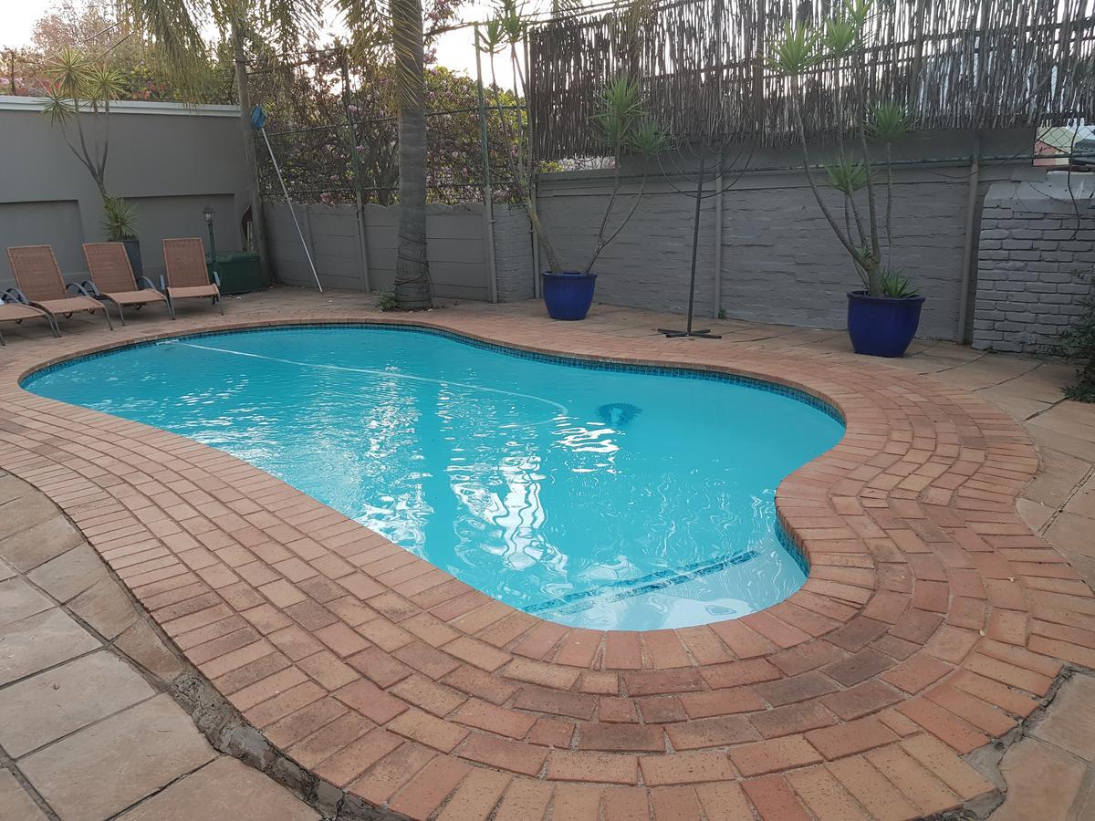 Mi Casa Su Casa Hotel Randburg Kültér fotó